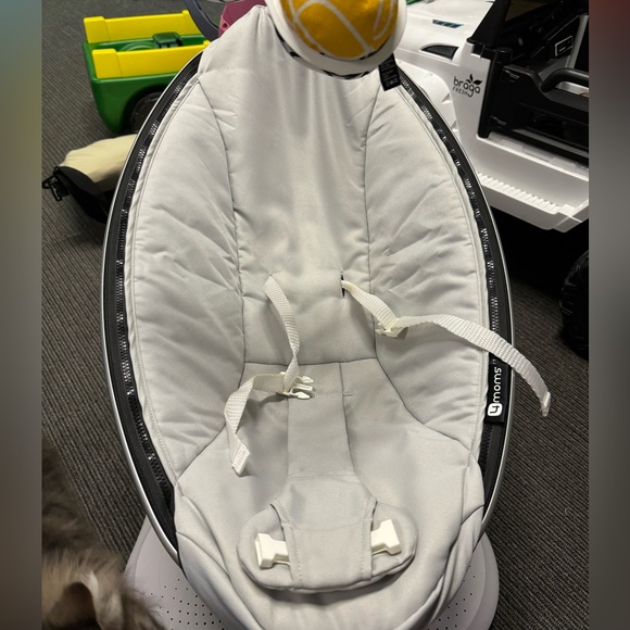 4 Moms Swings good condition works great variety of swings/speeds and music. - Picture 3 of 3